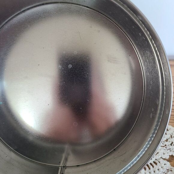 Vintage Cookie Tin Model T Ford Round Farm Red Barn Classic Antique Yellow Nice! - Picture 13 of 16